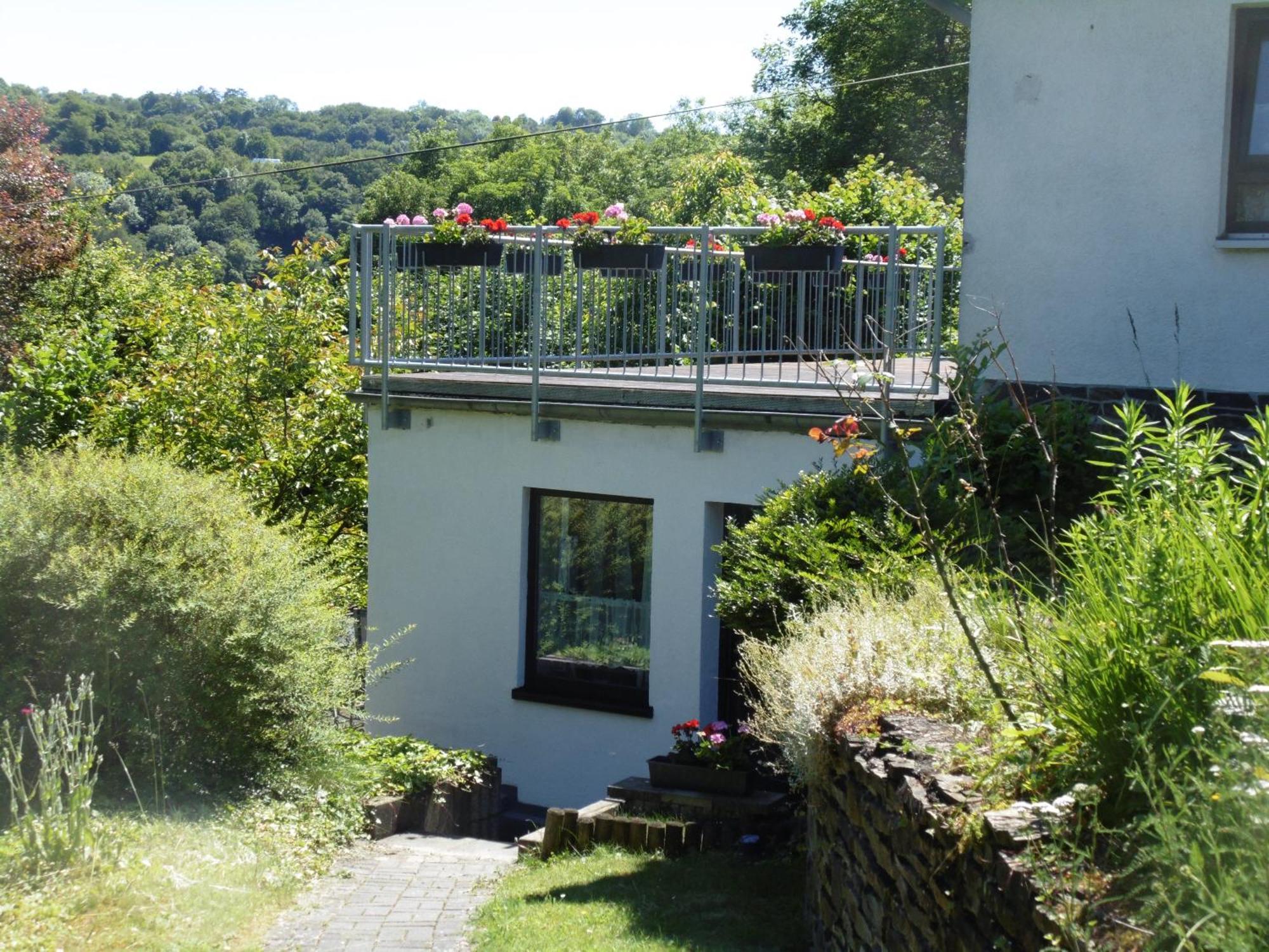 Ferienwohnung Schaefer Waldbreitbach Exterior photo